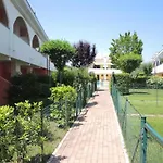 Διαμέρισμα With Shared Pool For 5 Guests *