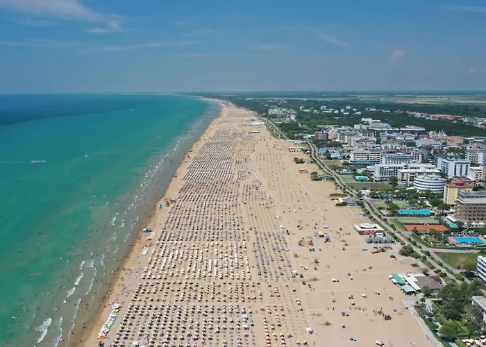 With Shared Pool For 5 Guests * Bibione