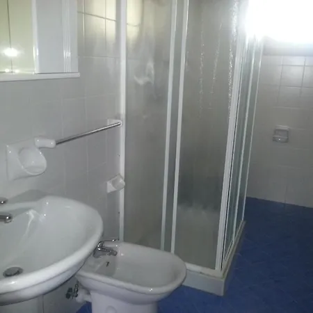 With Shared Pool For 5 Guests *